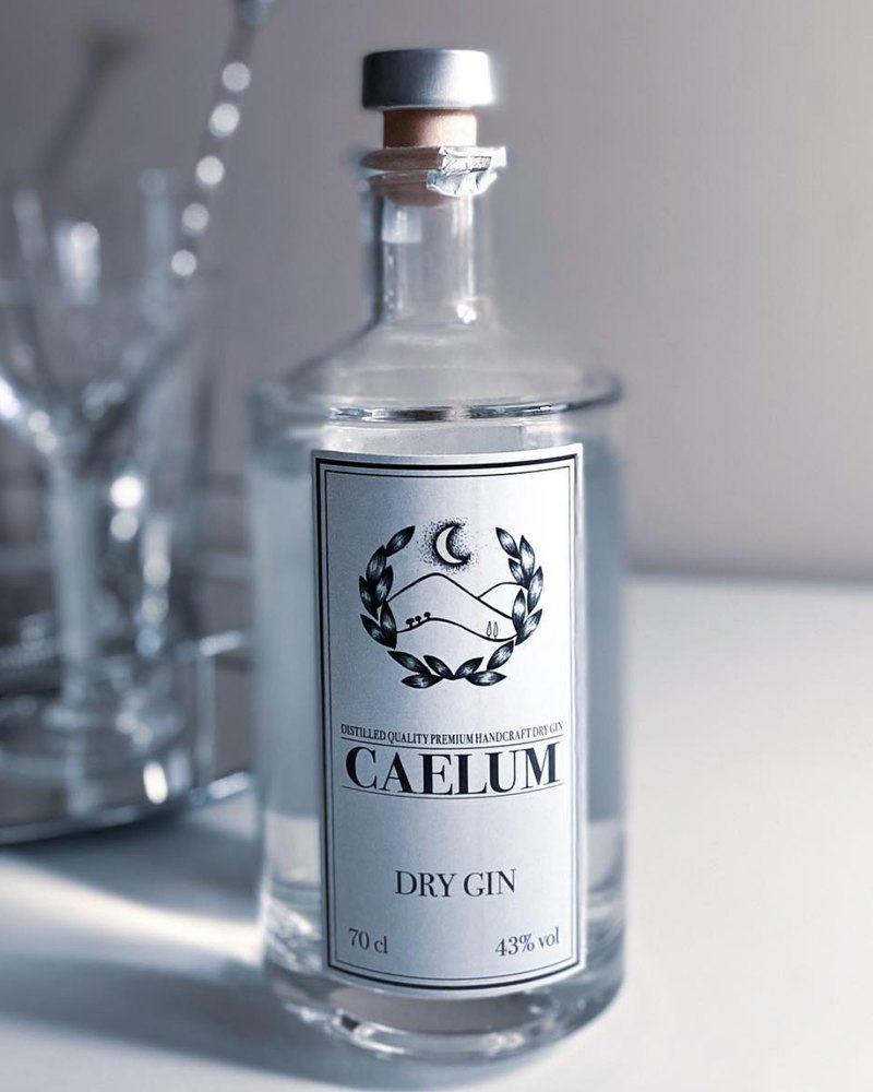 Bottiglia di Caelum Premium Italian Dry Gin